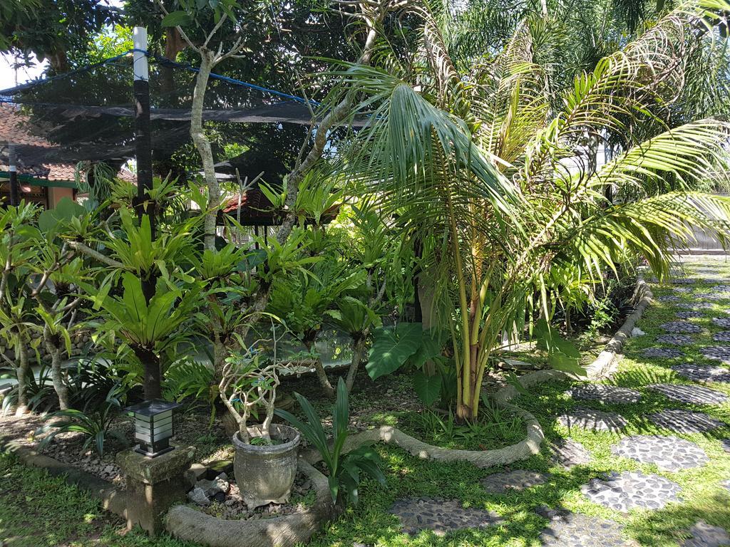 Villa Bale Seni Mataram Exterior photo