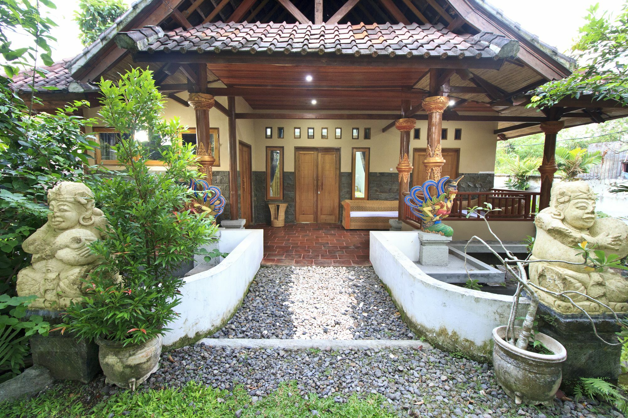 Villa Bale Seni Mataram Exterior photo